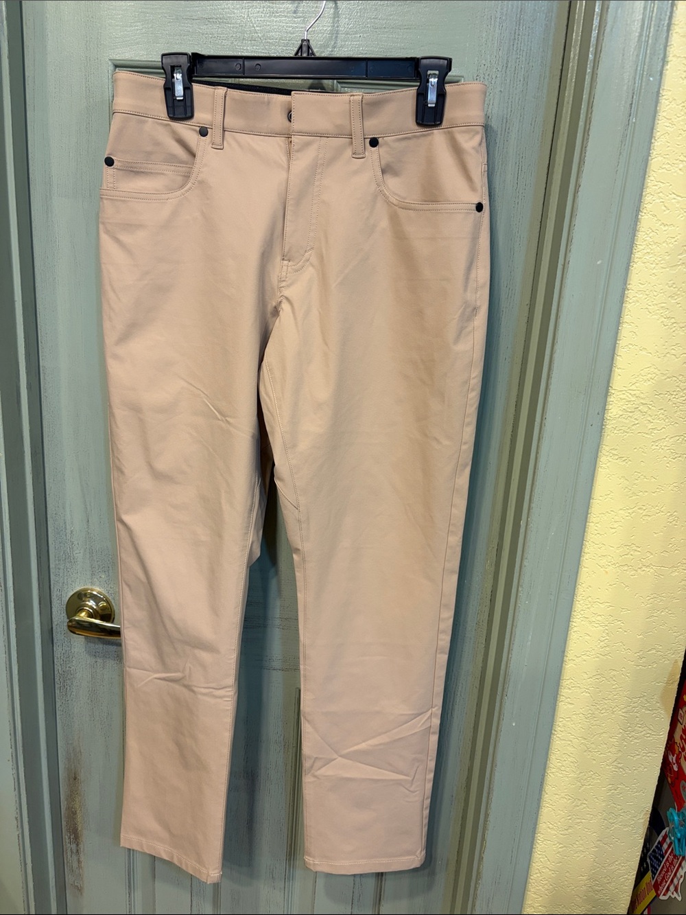 Nike Men's Chino Pants in Light Beige